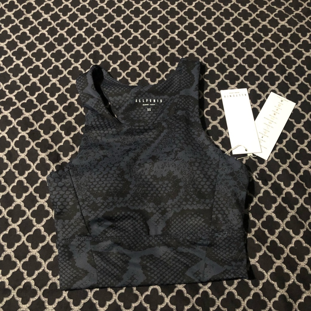 AllFenix Sports Bra XS Racerback Cut Out Back Blue Black Snake Skin Print Womens - Picture 8 of 8